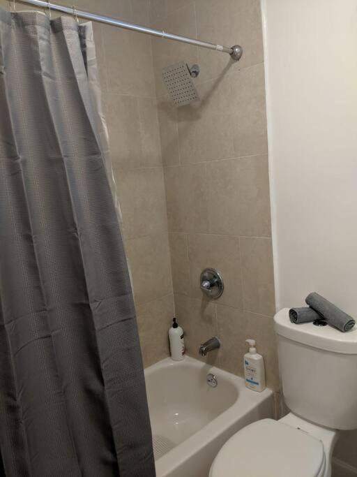 3 Bedroom Miami Home 15 Minutes To The Beach Exteriör bild